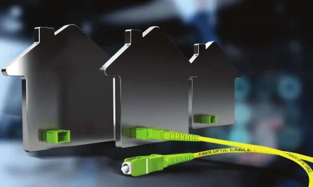 FTTH στην Ελλάδα 2025: Ο πλήρης οδηγός οπτικών ινών, σχέδια και ταχύτητες από την Cosmote, Nova, Vodafone