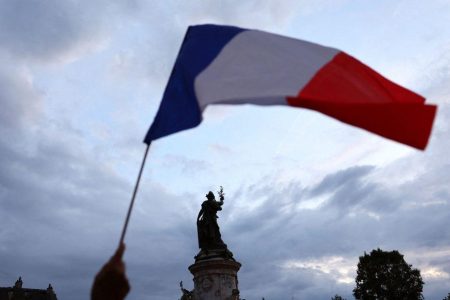 Γαλλία: Οι πλούσιοι εγκαταλείπουν τη χώρα –