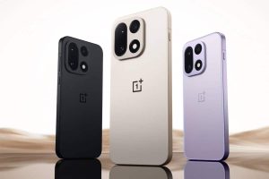 Τα OnePlus 15 και Ace 6 παρουσιάστηκαν επίσημα – με μπαταρίες-μαμούθ και οθόνες 165Hz