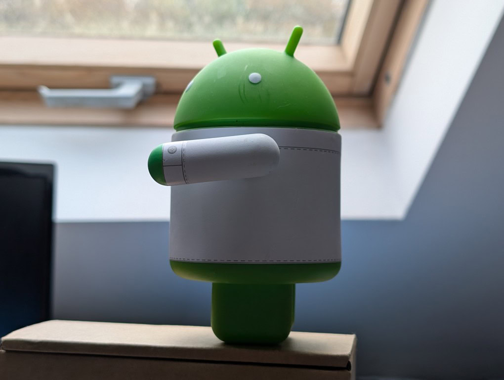 Droid κάμερας Pixel 9 Pro XL χωρίς προστατευτικό φακού