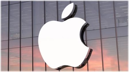 Apple: Πράσινη ενέργεια από την Ελλάδα για τη φόρτιση συσκευών