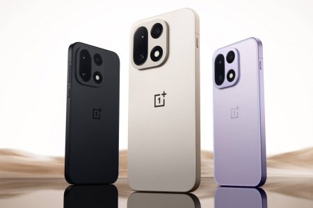 Απόλυτα επίπεδο, απόλυτα premium: Το OnePlus 15 κάνει επανεκκίνηση στη σχεδίαση