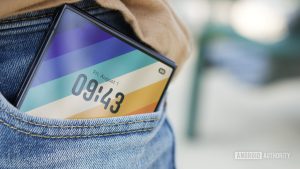 Παρακαλώ, Samsung, λάβετε σοβαρά υπόψη την οθόνη του καλύμματος Galaxy Z Flip