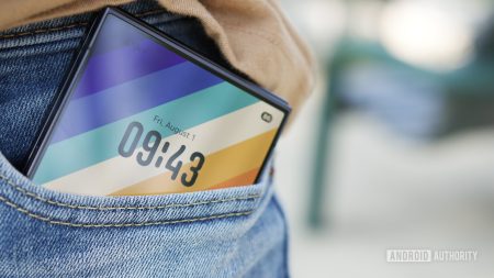 Παρακαλώ, Samsung, λάβετε σοβαρά υπόψη την οθόνη του καλύμματος Galaxy Z Flip
