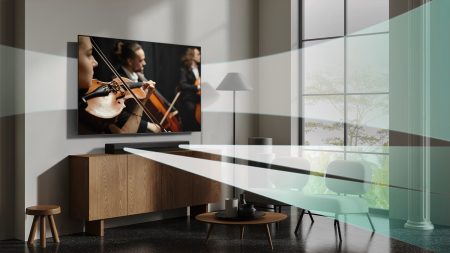 LG S20A: ΤΟ COMPACT SOUNDBAR ΠΟΥ ΚΑΝΕΙ ΤΙΣ ΦΘΙΝΟΠΩΡΙΝΕΣ ΒΡΑΔΙΕΣ ΑΚΟΜΑ ΠΙΟ COZY –