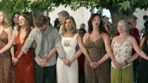 «Ό,τι αξίζει» με την Ίνα Ταράντου – Ανακαλύπτοντας την πολιτιστική ταυτότητα της Ικαρίας –