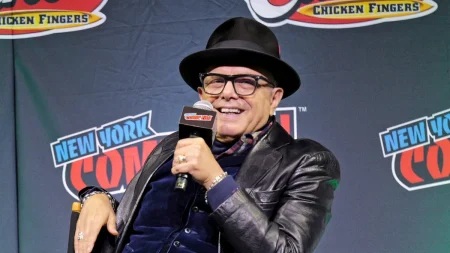 Ψέματα για την επιβίωση του χαρακτήρα του είπαν οι Wachowskis σε πρωταγωνιστή του “The Matrix” Ψέματα για την επιβίωση του χαρακτήρα του είπαν οι Wachowskis σε πρωταγωνιστή του "The Matrix"