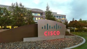Η Cisco αγοράζει το EzDubs για να φέρει τη μετάφραση σε πραγματικό χρόνο με διατήρηση φωνής στο Webex