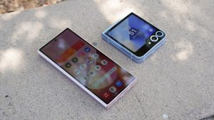 Η Samsung κυκλοφορεί την ενημέρωση Νοεμβρίου 2025 για δύο γενιές Galaxy Z Flip και Fold