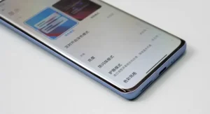 «Ανατροπή! Γιατί οι καμπύλες οθόνες στα smartphone εξαφανίστηκαν; Τα μυστικά που δεν ξέρατε!»