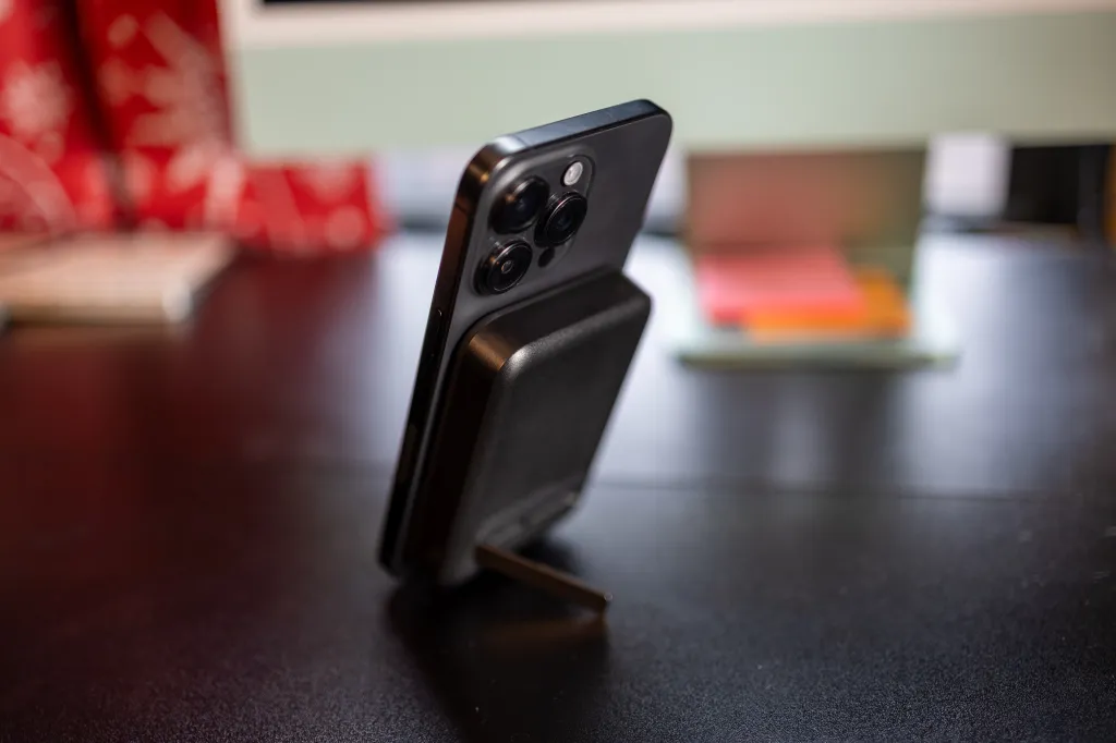 Πραγματικά με τις τελευταίες βάσεις MagSafe της Belkin, εξοπλισμό φόρτισης, power banks και άλλα [U]