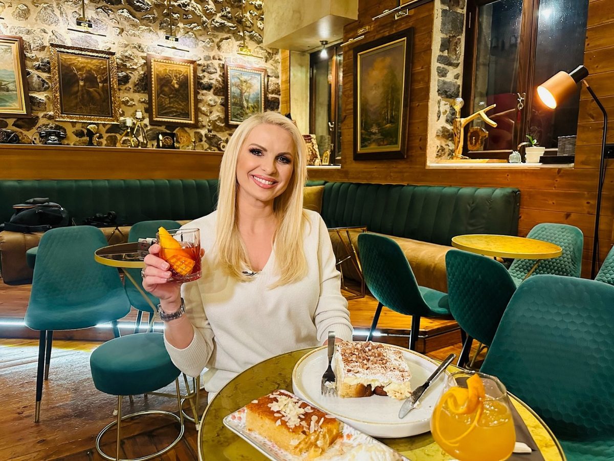 «Happy Hours», με τη Μάγδα Τσέγκου κάθε Σάββατο στις 17:45 στο OPEN –