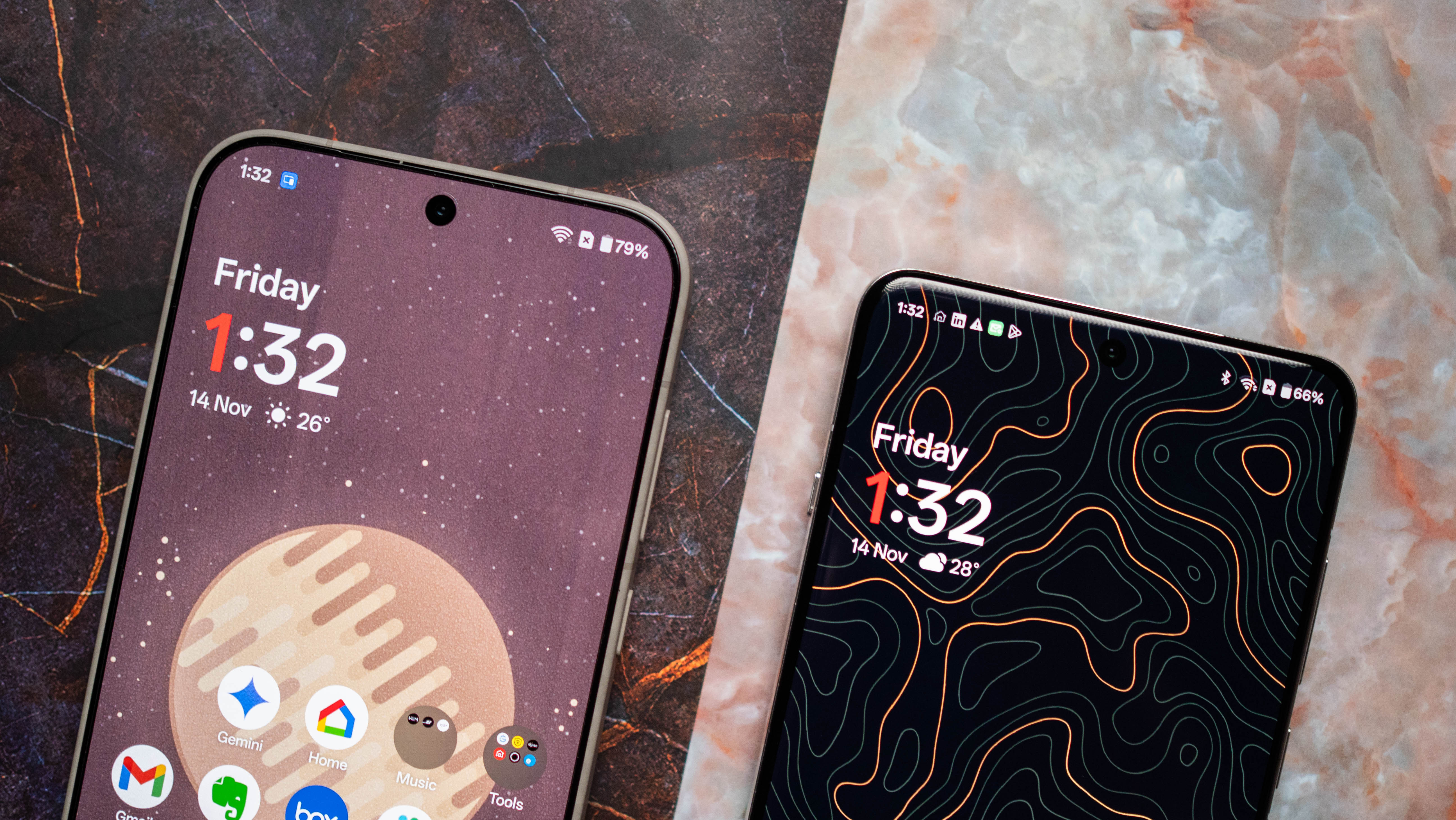 OnePlus 15 έναντι OnePlus 13