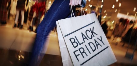 Ανακάλυψε Πώς η Black Friday Αλλάζει τα Πάντα στις Αγορές - Επενδυτικά Μυστικά από τη Freedom24!