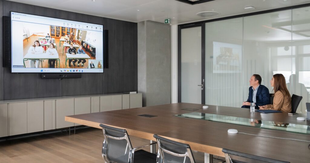 COSMOTE TELEKOM grigoro internet sxoleia 2