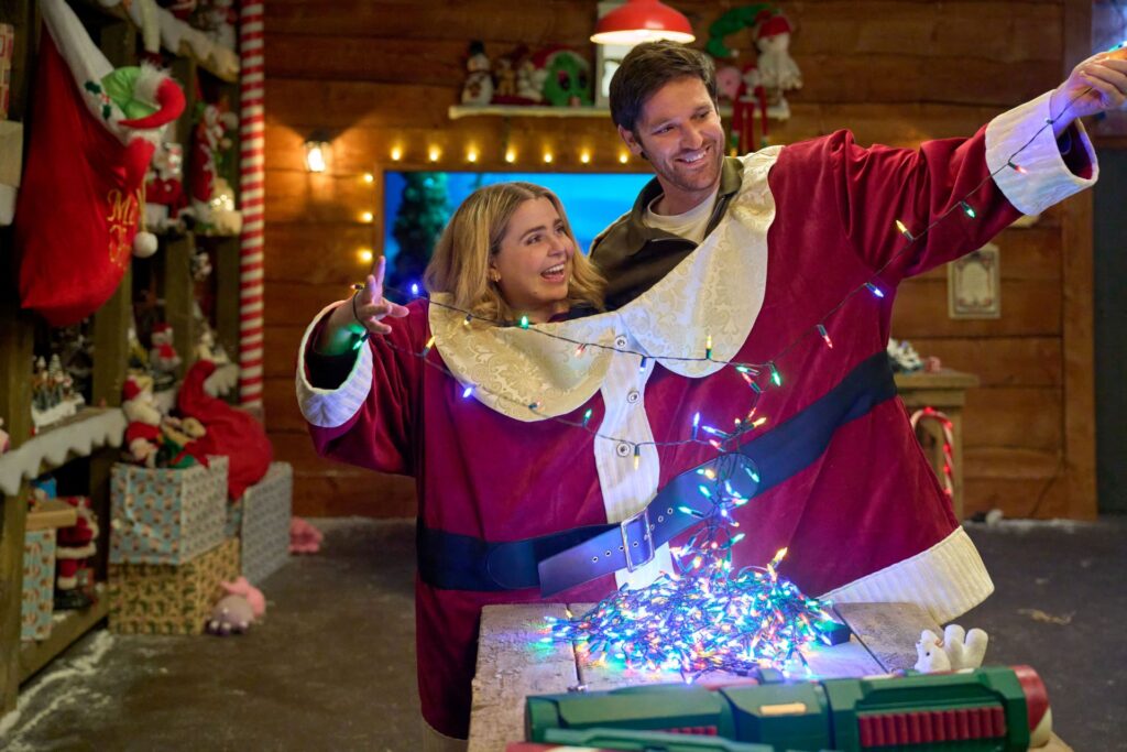 «COSMOTE TV: Δεκέμβριος γεμάτος εκπλήξεις! Μην χάσετε την πρεμιέρα του «ΡΙΦΙΦΙ» και το επικό δράμα «Sandokan»! – » COSMOTE TV Twelve Dates Til Christmas