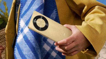 Το Huawei Enjoy 70X Premium ξεκινά την πρώτη πώληση, με τον Kirin 8000 Το Huawei Enjoy 70X Premium ξεκινά την πρώτη πώληση, με τον Kirin 8000