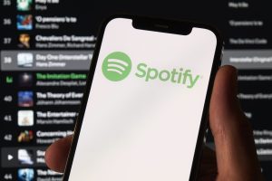 Το Spotify φέρνει εβδομαδιαία στατιστικά ακρόασης