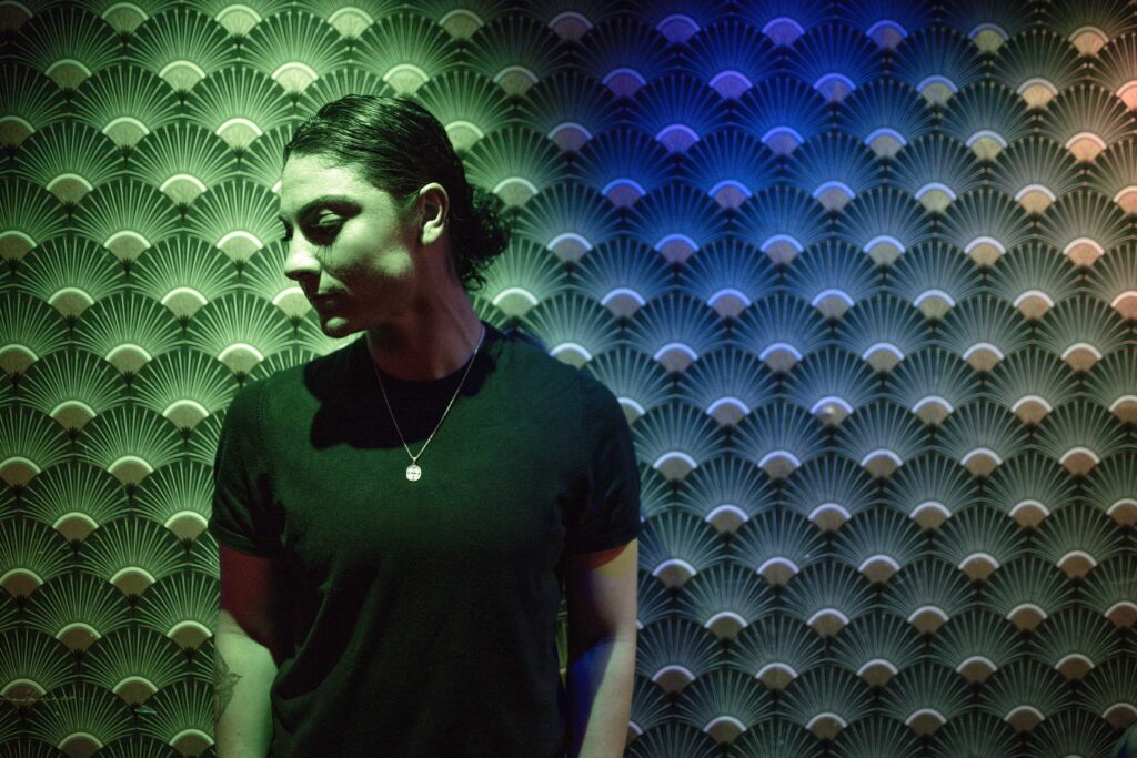 WHEN NOBODYS WATCHING 15