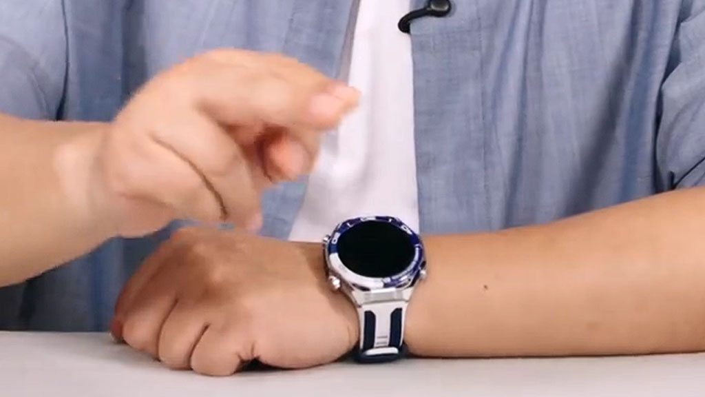 Η Huawei αποκάλυψε το Watch Ultimate 2 στο βίντεο του Mate 70 Air