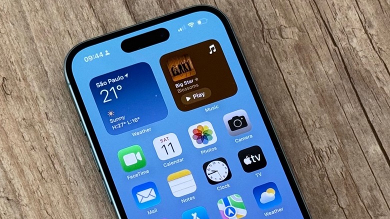 Αρχική οθόνη του iPhone 16