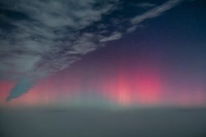 «Ακατάπαυστη Συναυλία Φωτός: Το Εντυπωσιακό Σέλας που Κατέγραψε Αστροναύτης της NASA Από το Διάστημα!»