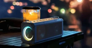 με φώτα RGB και 12 ώρες αυτονομίας!