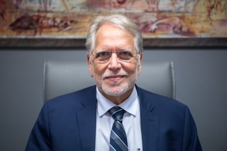 «Αποκαλυπτικός Γ. Χρούσος: Πώς οι ορμόνες του στρες καταστρέφουν τον οργανισμό – Ανακαλύψτε τα μυστικά για υγιή ύπνο, σωστή διατροφή και "ξέφυγμά" από το άγχος!»