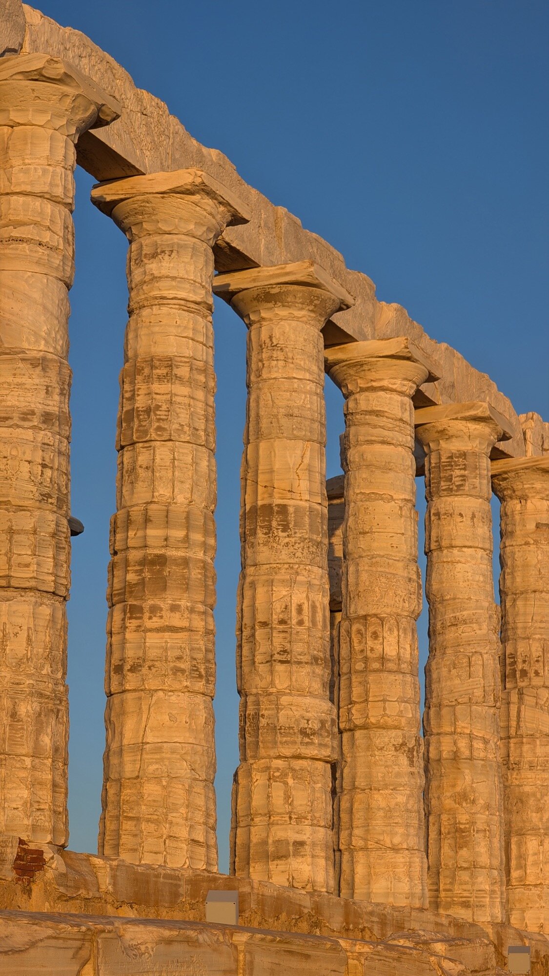 google pixel 10 pro xl πανόραμα κάθετος ναός poseidon 2 crop