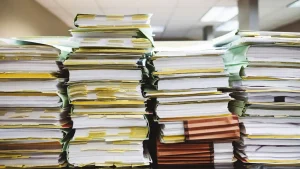 Απαλλάξτε το γραφείο σας από την ακαταστασία χαρτιού