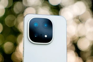 iQOO 15: έρχεται με 5 χρόνια αναβαθμίσεων λειτουργικού συστήματος!