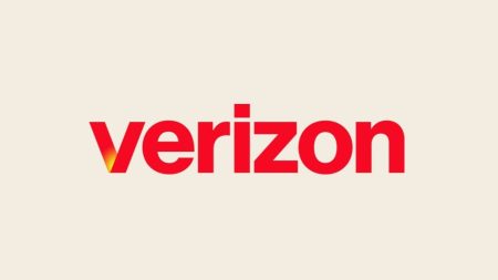 Το Verizon 5G Home Internet εμπλέκεται στον πόλεμο ροής YouTube TV — κερδίστε έκπτωση 50% στο πακέτο Disney Plus (συν μια δωρεάν τηλεόραση QLED για κάποιο λόγο)