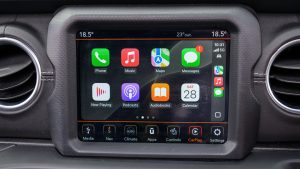 Σκέφτεστε να αγοράσετε έναν προσαρμογέα Apple CarPlay; 3 πράγματα που πρέπει να ξέρετε πρώτα