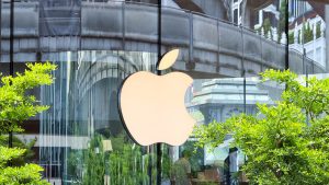 Το iPhone Fold φέρεται να έχει οριστεί να διαθέτει κάμερα Selfie κάτω από την οθόνη 24MP