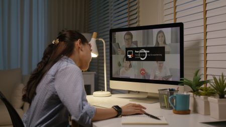 Αργό Διαδίκτυο; 5 πράγματα που πρέπει να κάνετε πριν αντικαταστήσετε το δρομολογητή σας