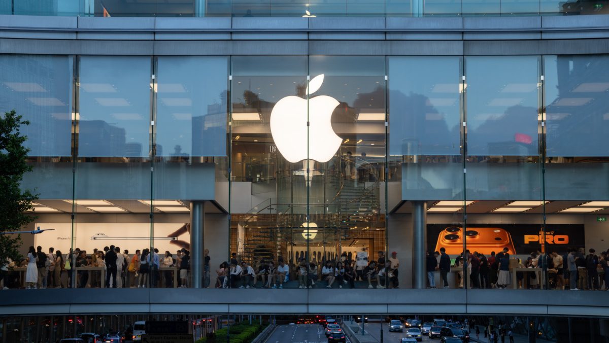 Το iPhone 17 βοηθά την Apple να κερδίσει το 25% των πωλήσεων τηλεφώνων της Κίνας