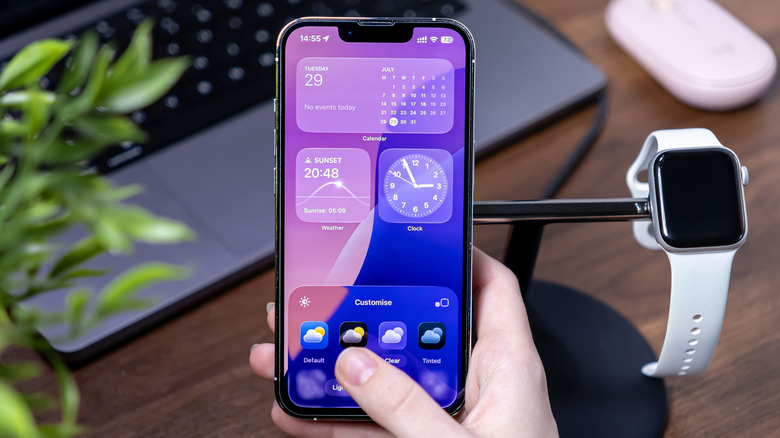 Προσαρμογή της αρχικής οθόνης του iPhone στο iOS 26 beta