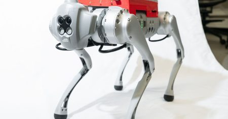 Αυτό το ρομποτικό σκυλί διαθέτει αίσθηση αφής και θα σας καταπλήξει! [Βίντεο]