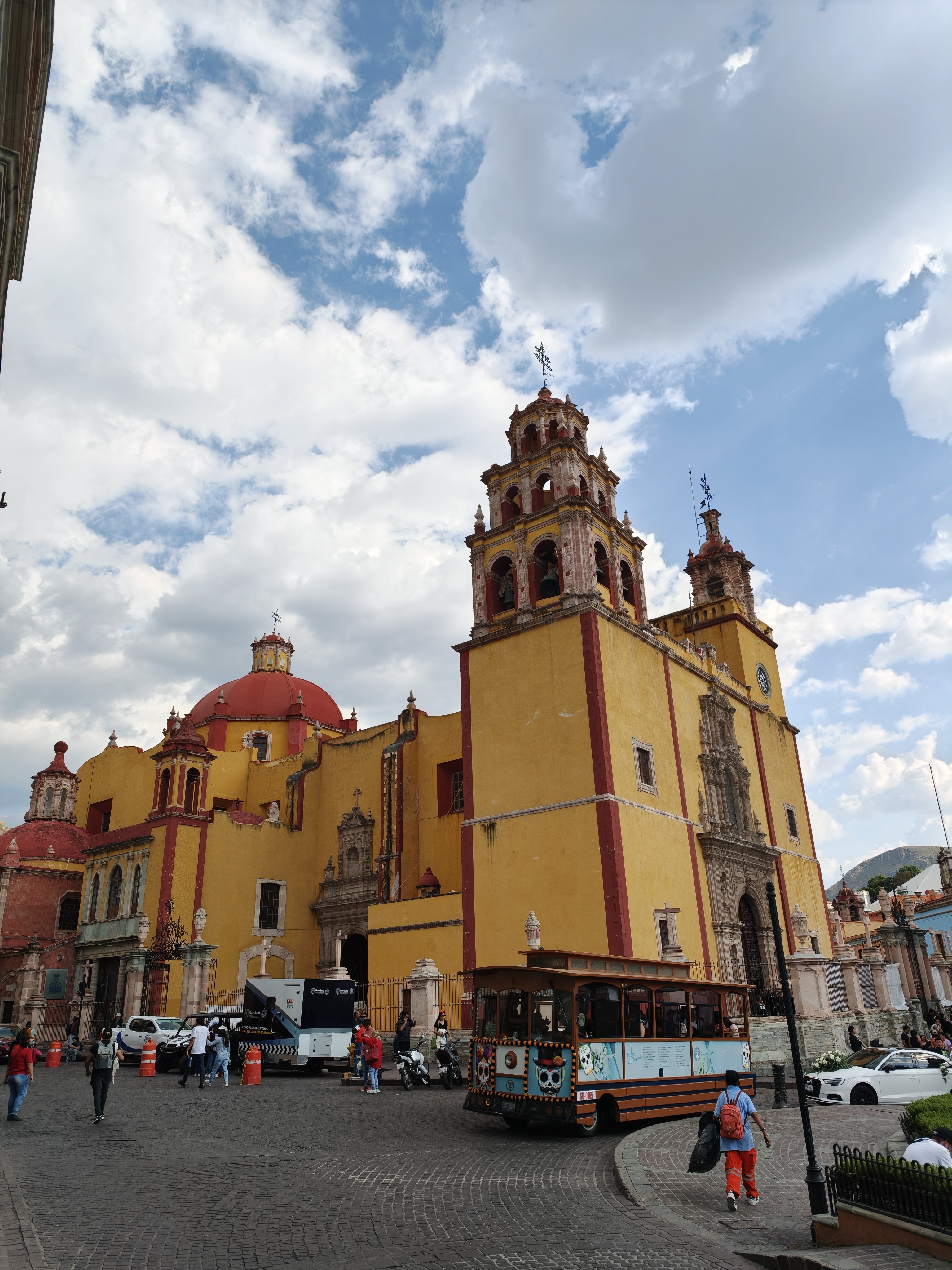 OPPO Find X9 Pro camera photos in Mexico