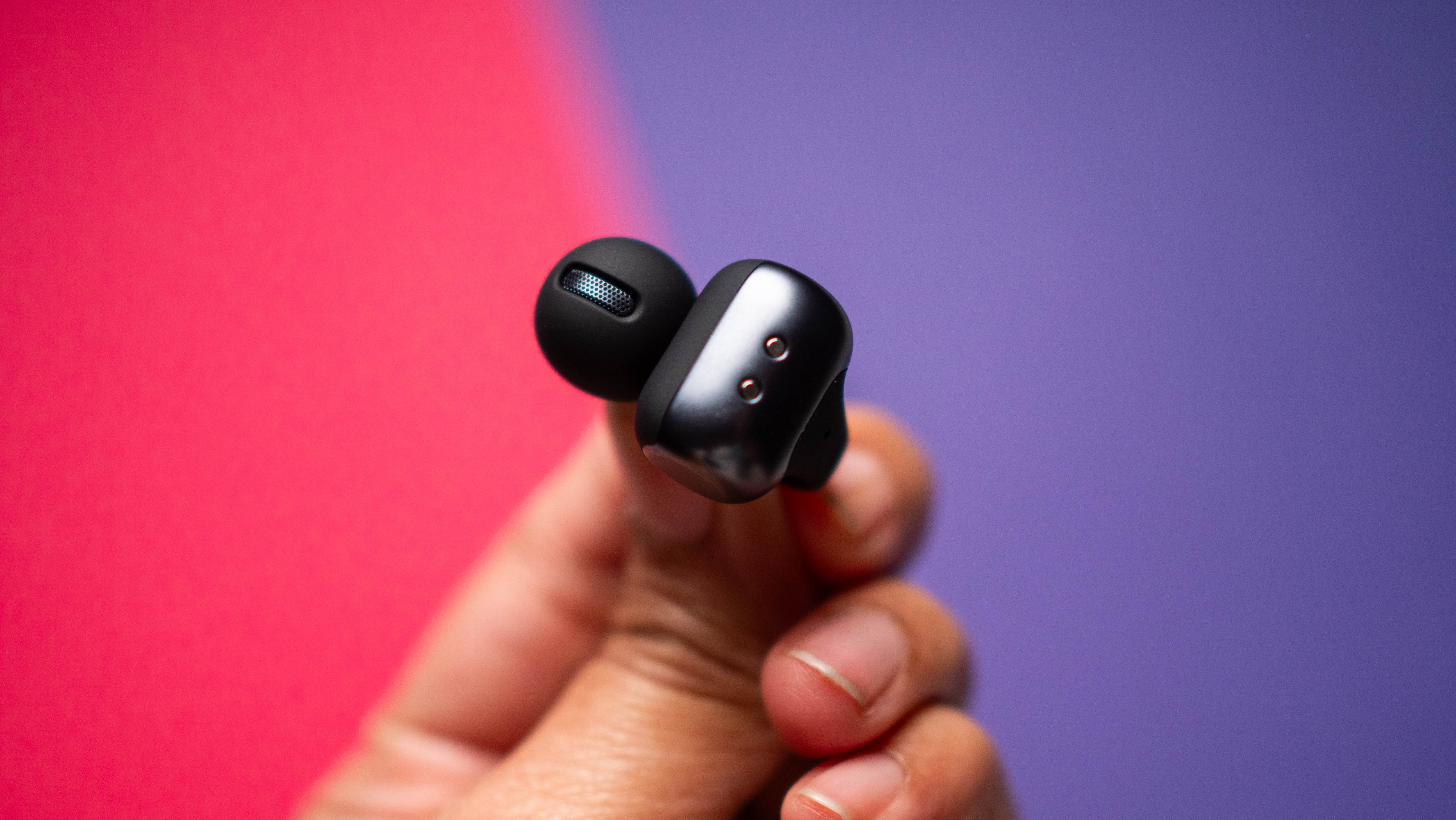 Shokz OpenDots One στο Android Central