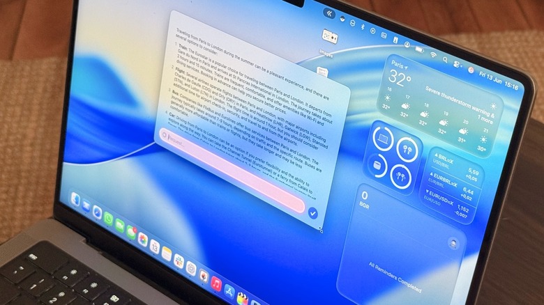 Το MacBook Pro της Apple τρέχει ένα τοπικό chatbot AI