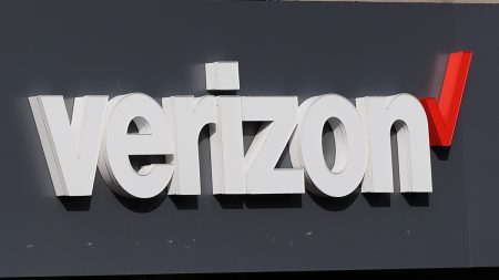 Η Verizon Σοκάρει: Απολύει Πάνω από 13.000 Εργαζόμενους – Τι Σημαίνει Αυτό για το Μέλλον;