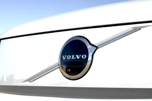 Η Luminar παλεύει με τον μεγαλύτερο πελάτη της καθώς πλησιάζει ο κίνδυνος χρεοκοπίας