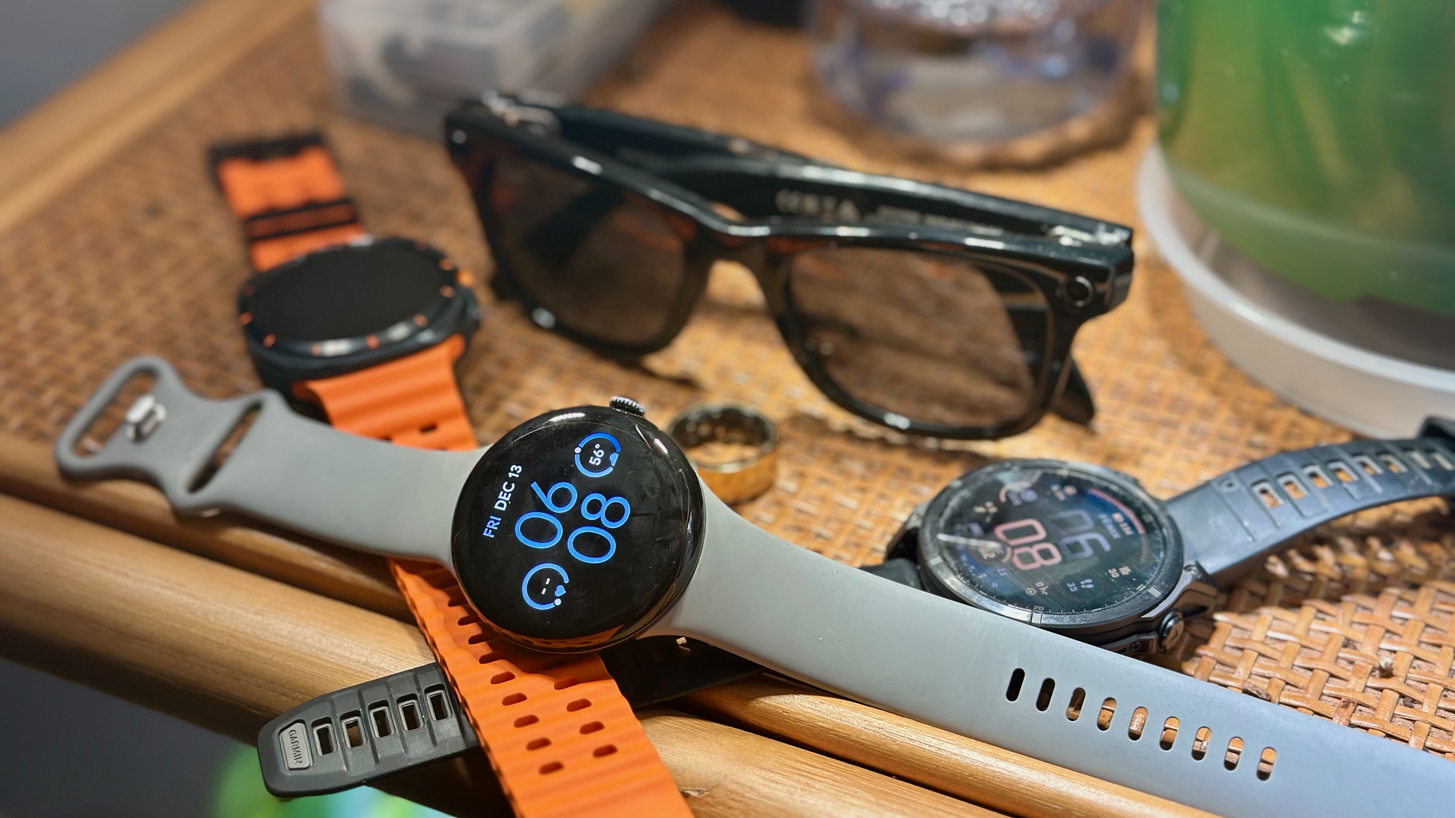 Τα έξυπνα γυαλιά Google Pixel Watch 3, Garmin Fenix ​​8, Galaxy Watch Ultra, Ultrahuman Ring Air και Ray-Ban Meta