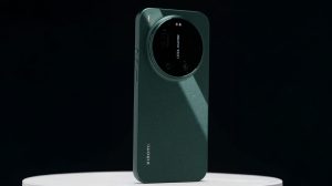 Το Xiaomi 17 Ultra εμφανίζεται στην πραγματική ζωή ως το πιο λεπτό ultra μέχρι σήμερα