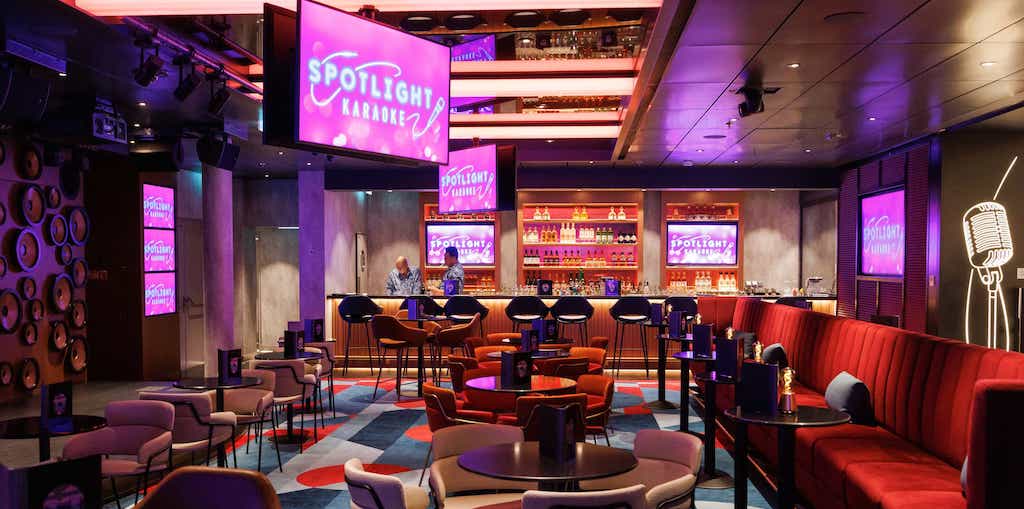 «Σονάρετε το Θέρετρο των Θάλασσων! Η Samsung Φέρνει 6.000 Οθόνες και TVs στο Κρουαζιερόπλοιο της Royal Caribbean!» «Σονάρετε το Θέρετρο των Θάλασσων! Η Samsung Φέρνει 6.000 Οθόνες και TVs στο Κρουαζιερόπλοιο της Royal Caribbean!»