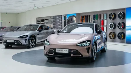 «Xiaomi EV: Πώς η εταιρεία σάρωσε την αγορά με μισό εκατομμύριο πωλήσεις σε μόλις 3 χρόνια!»