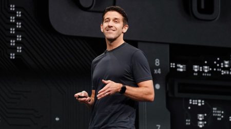 Θα είναι πραγματικά ο John Ternus ο επόμενος διευθύνων σύμβουλος της Apple; Θα είναι πραγματικά ο John Ternus ο επόμενος διευθύνων σύμβουλος της Apple;