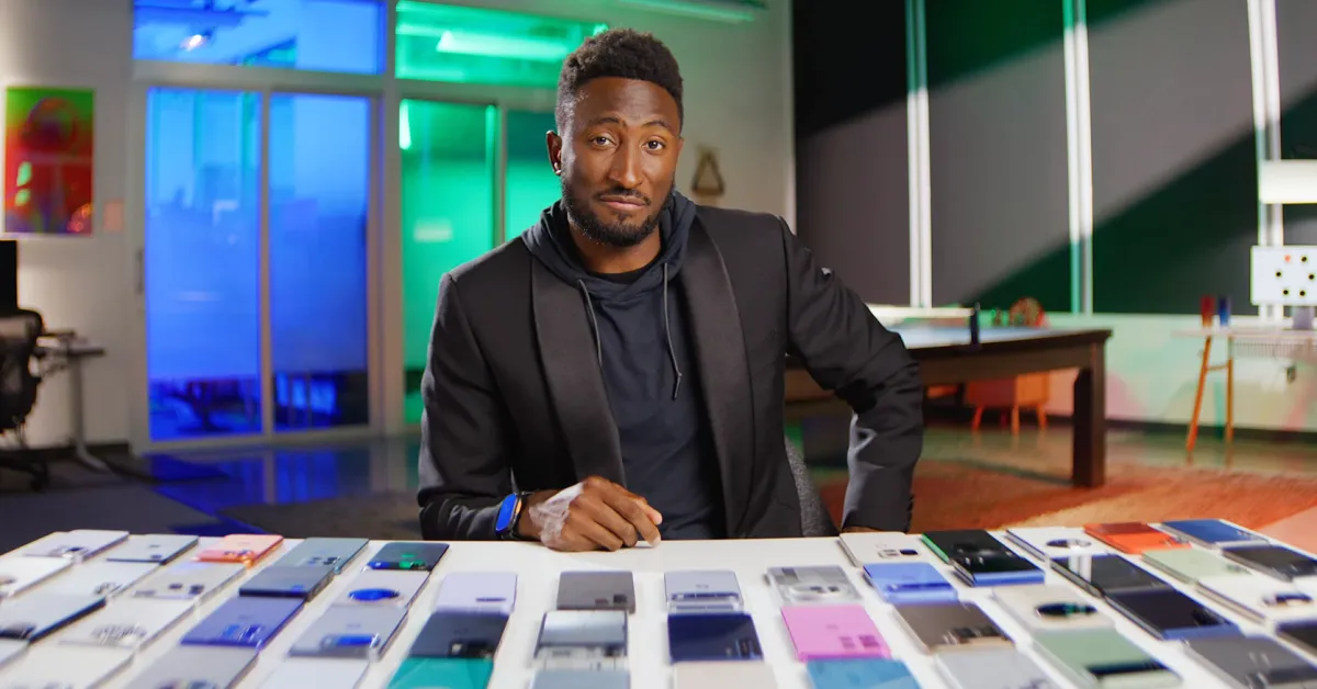 Το iPhone 17 είναι το τηλέφωνο της χρονιάς της MKBHD Το iPhone 17 είναι το τηλέφωνο της χρονιάς της MKBHD