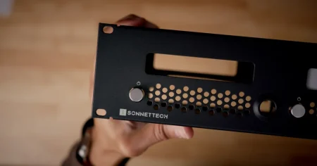 Hands-on: Sonnet RackMac mini - έως τρία Mac mini σε ένα μόνο περίβλημα [Video]